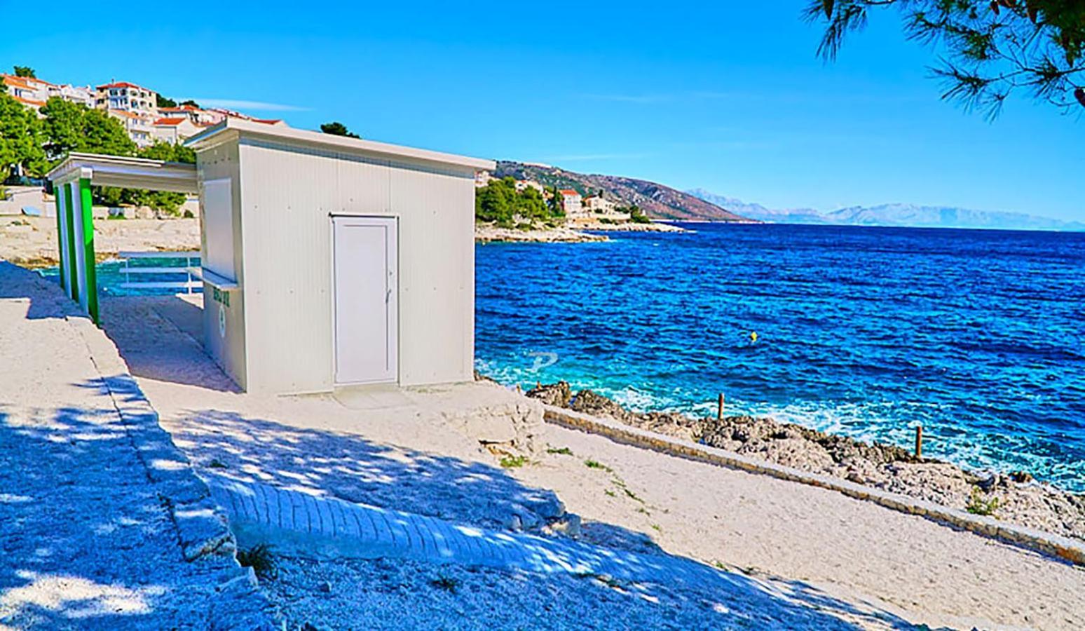 Exclusive Penthouse On 100 Square Only 70 M From The Sea Apartamento Trogir Exterior foto